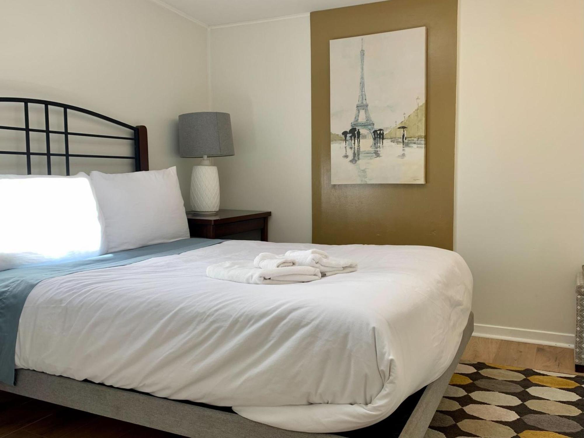 New! Tastefully Designed 1-bdrm, Charming North End, #3 Apartment